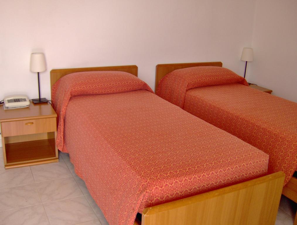 Hotel Svizzero Sangineto Kamer foto