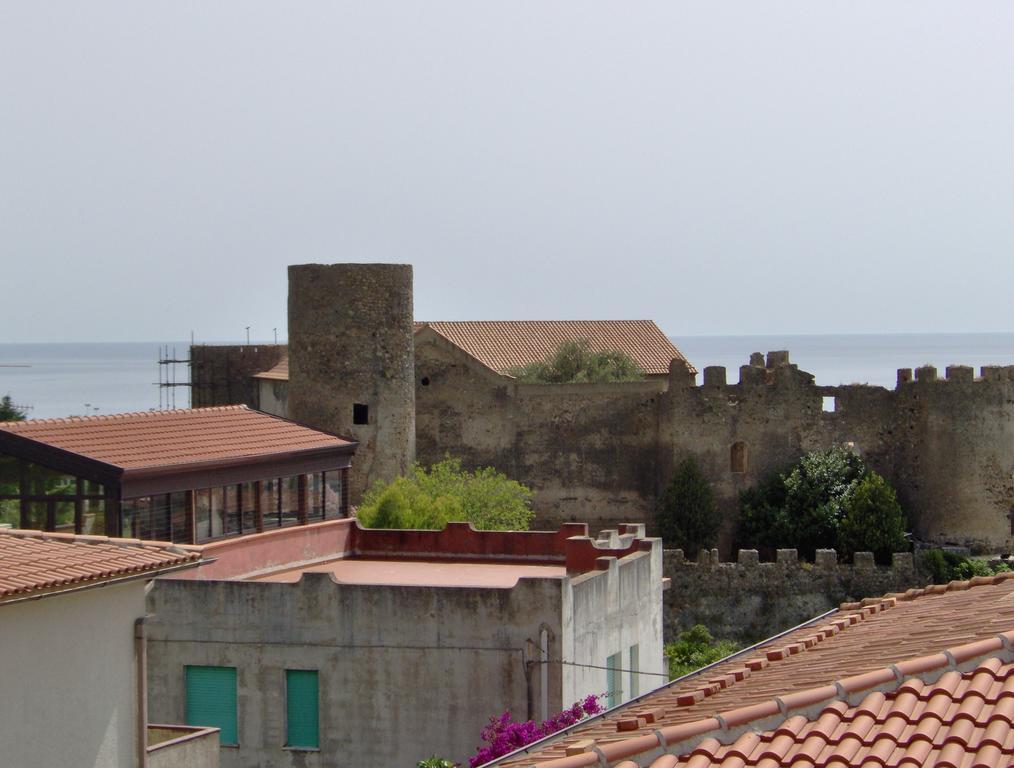 Hotel Svizzero Sangineto Buitenkant foto