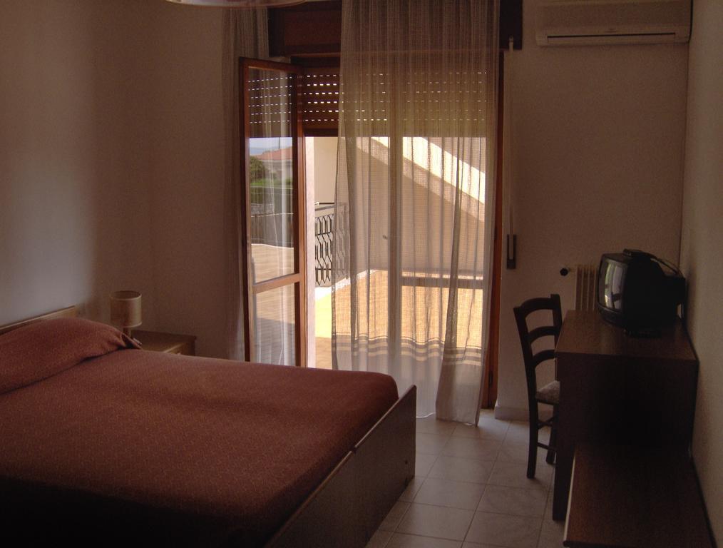 Hotel Svizzero Sangineto Kamer foto